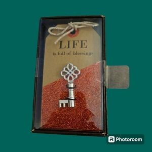 3/$20 Cardboard Gift Tag Key Charm Life Is Full of Blessings